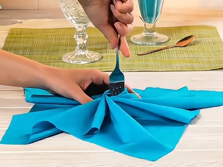 原来衣服还能这样叠？