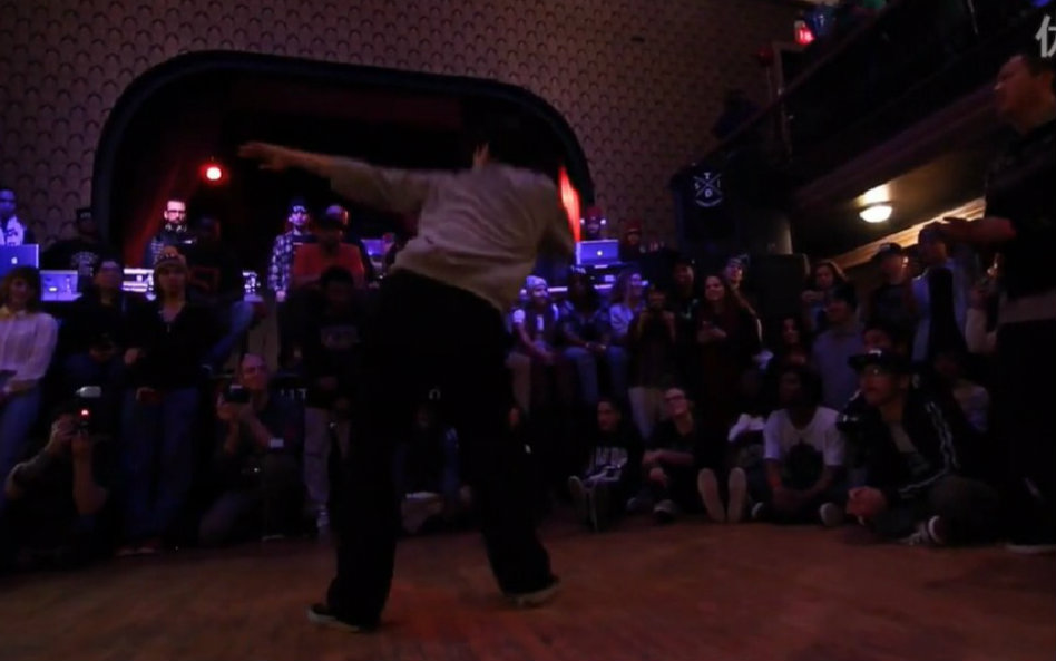 【Hoan Kmoon & Venom】Popping @ Area 5