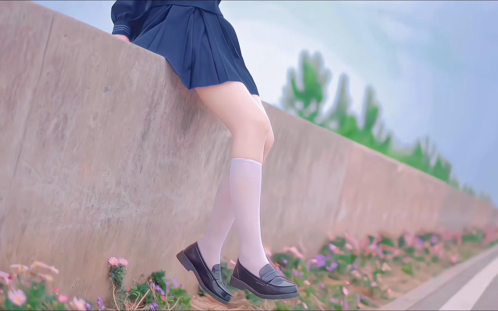 Love songs are defeated love no longer exists