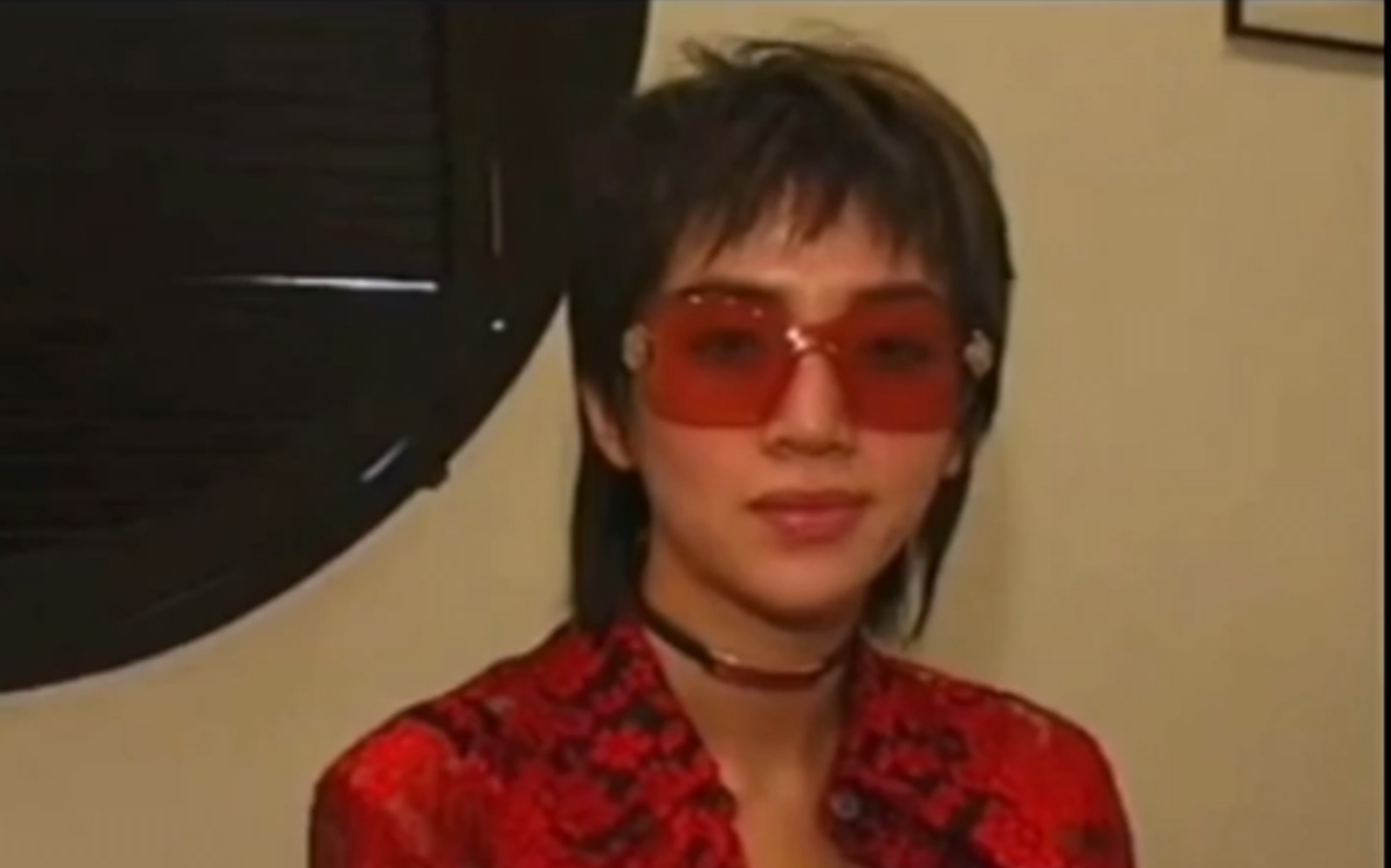 2000年梅艳芳对同性恋的看法
