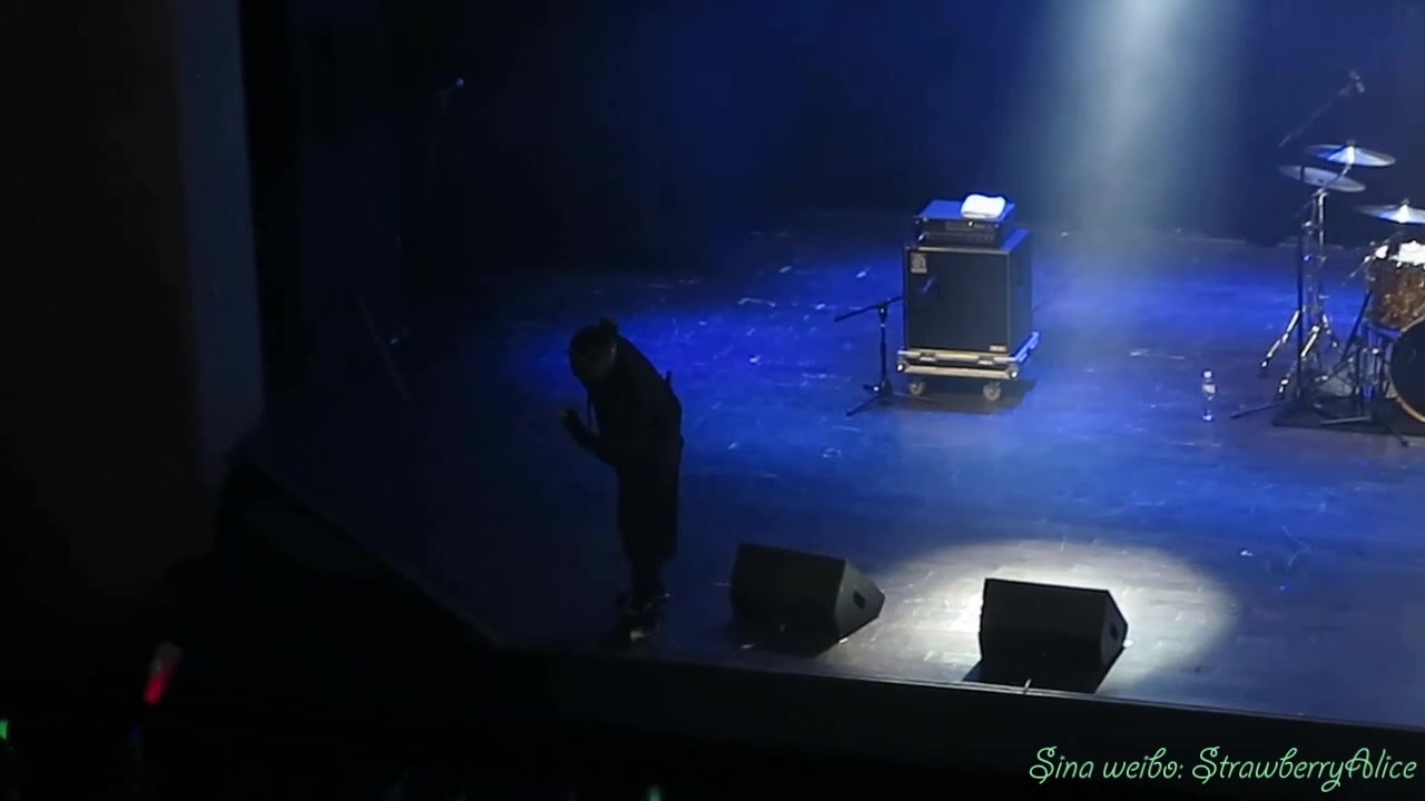 strawberryalice爆音来袭中国专场backon20190112上海梅赛德斯奔驰