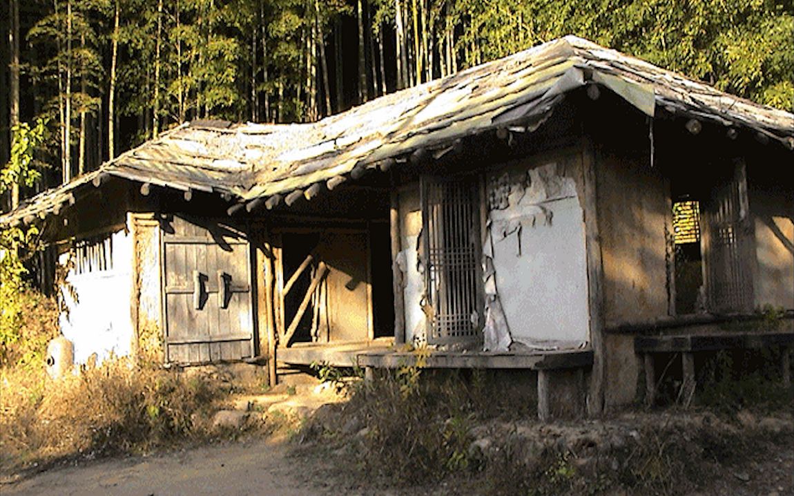 贴吧最恐怖的一张图片，林中小屋！“曾吓死九个日本人”？