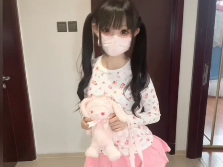 No more rubbing edges today. Dance for your brothers.