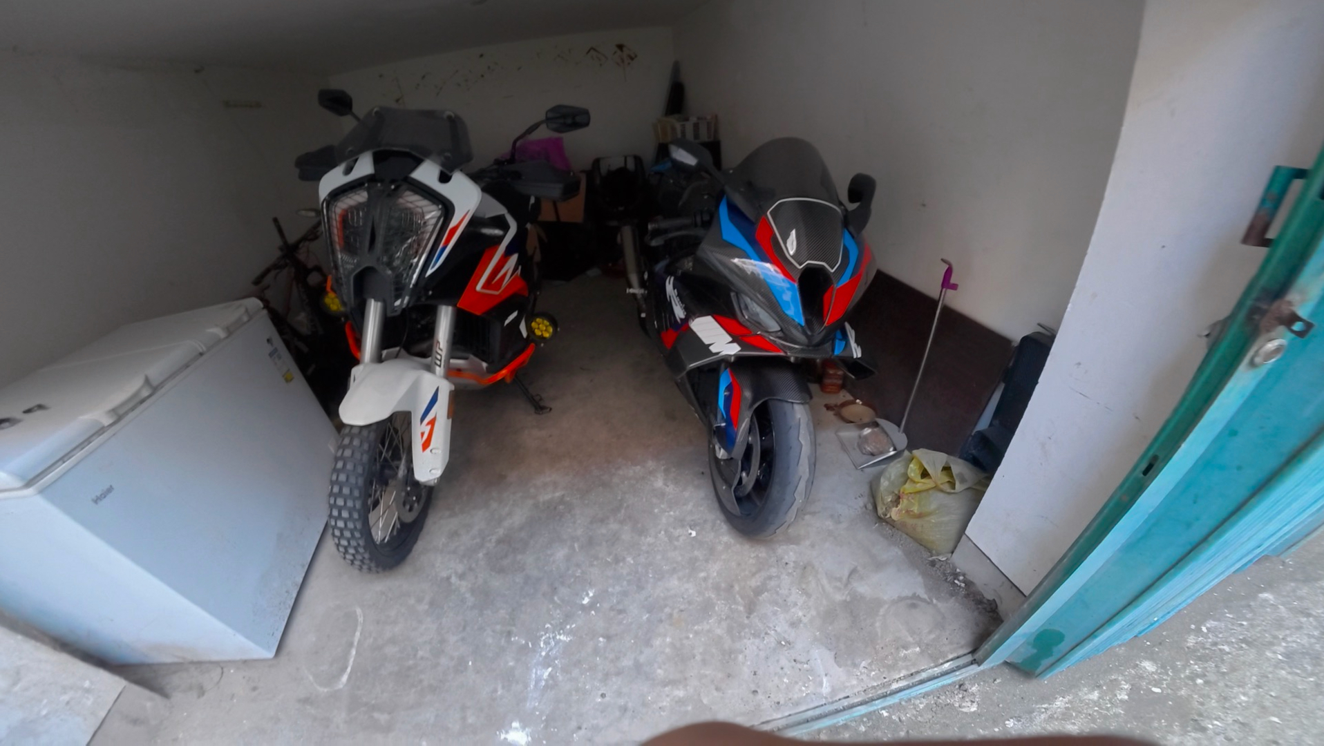 今天骑老爷车上学 KTM1290 骑机车上学