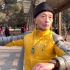 北京天坛69岁大爷，自称舞蹈出众，出场竟被大妈嘲笑
