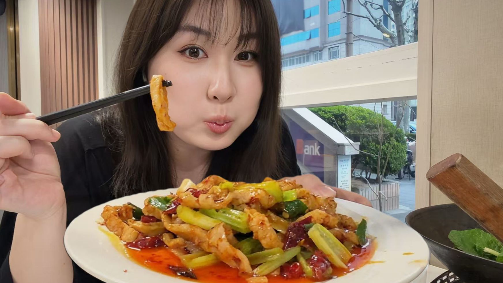 当我试图在沪市找平价美食。。。上海逛吃日常！