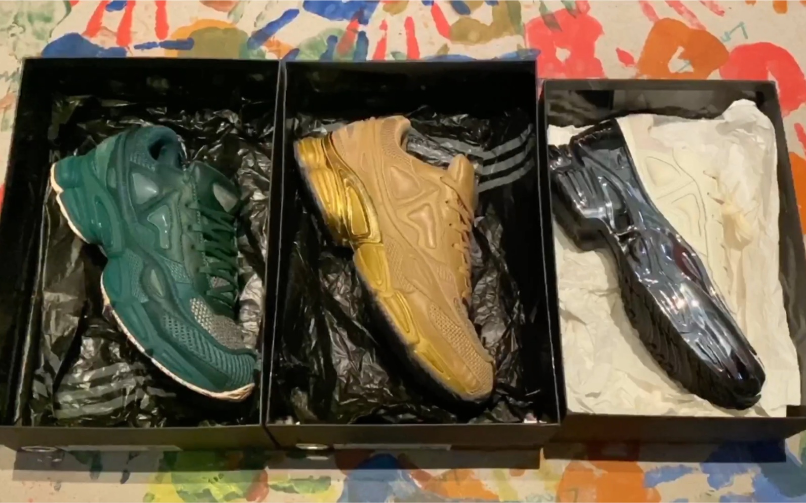 Raf simons x adidas ozweego 2绿粉 金泡和ozweego3 白银