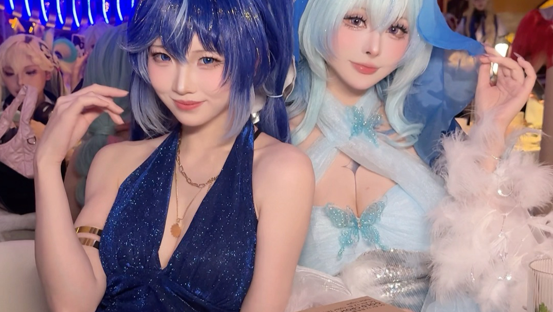 Come see if there's a blogger you like.