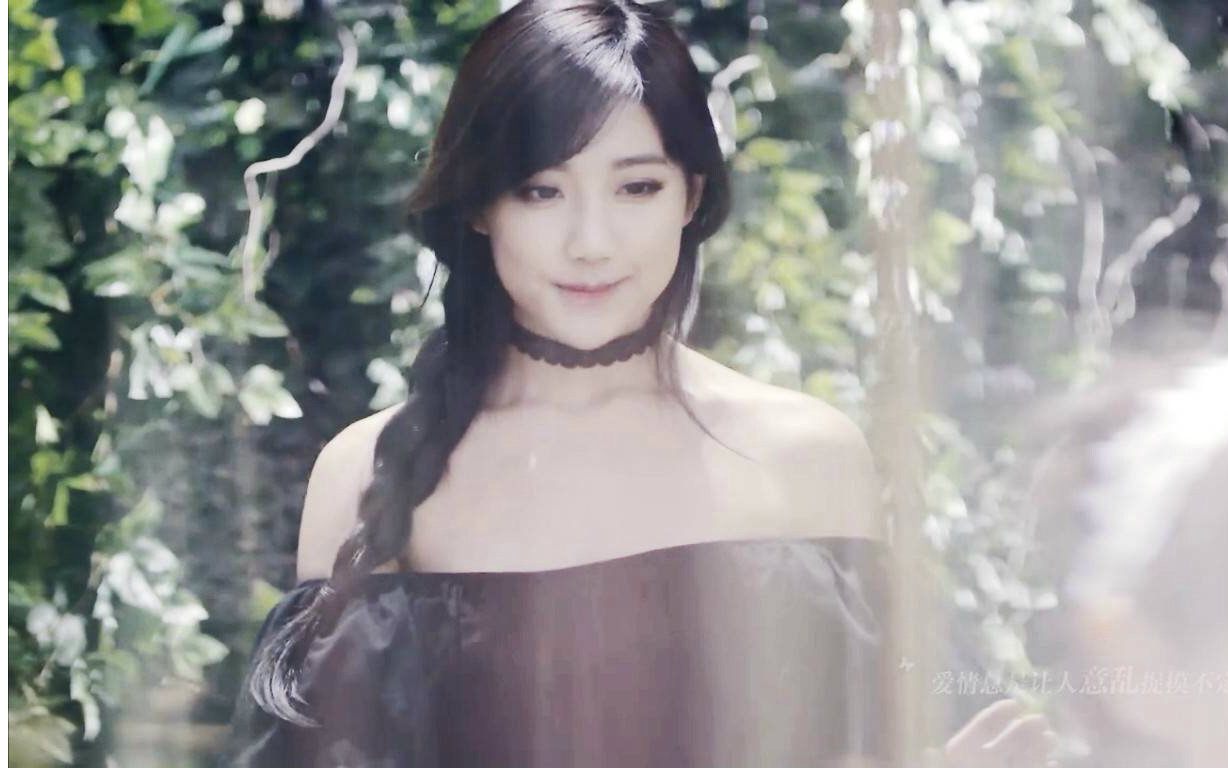 【李艺彤】【翻唱】芊芊_翻唱_音乐_bilibili_哔征包情唱表服图片
