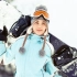 史上最惊险高空滑雪挑战 演绎冰雪世界里的美女与野兽！