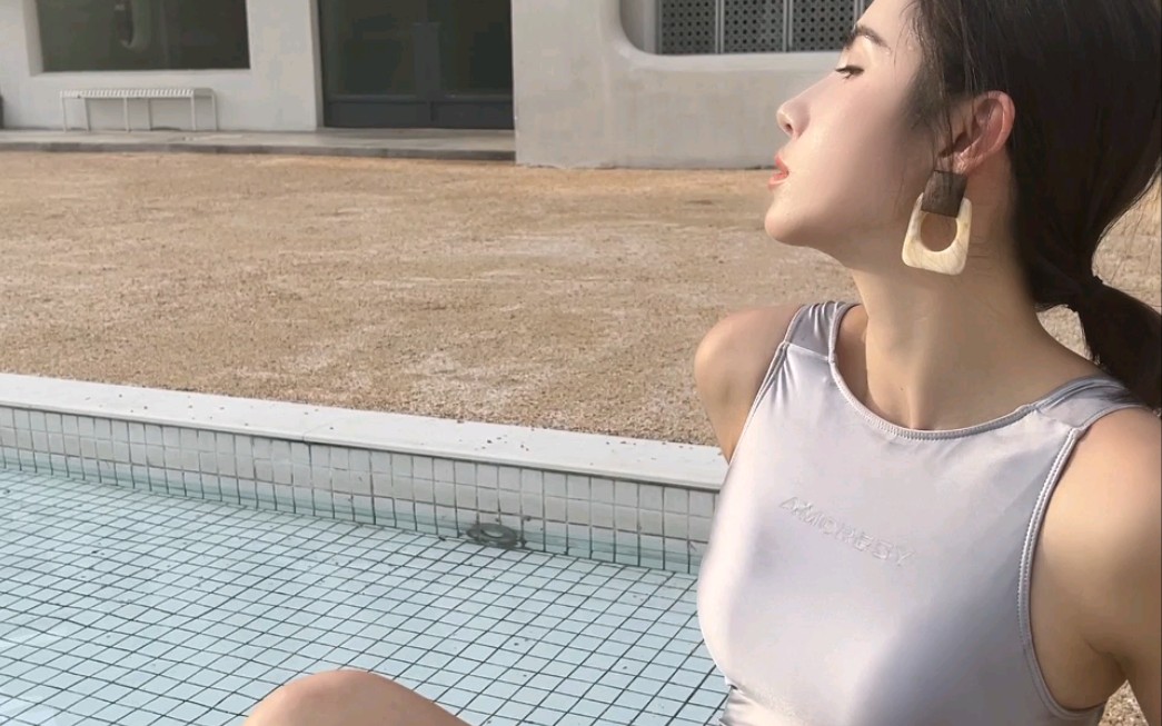 It's not my job to change you, it's just to restore your good looks ♥