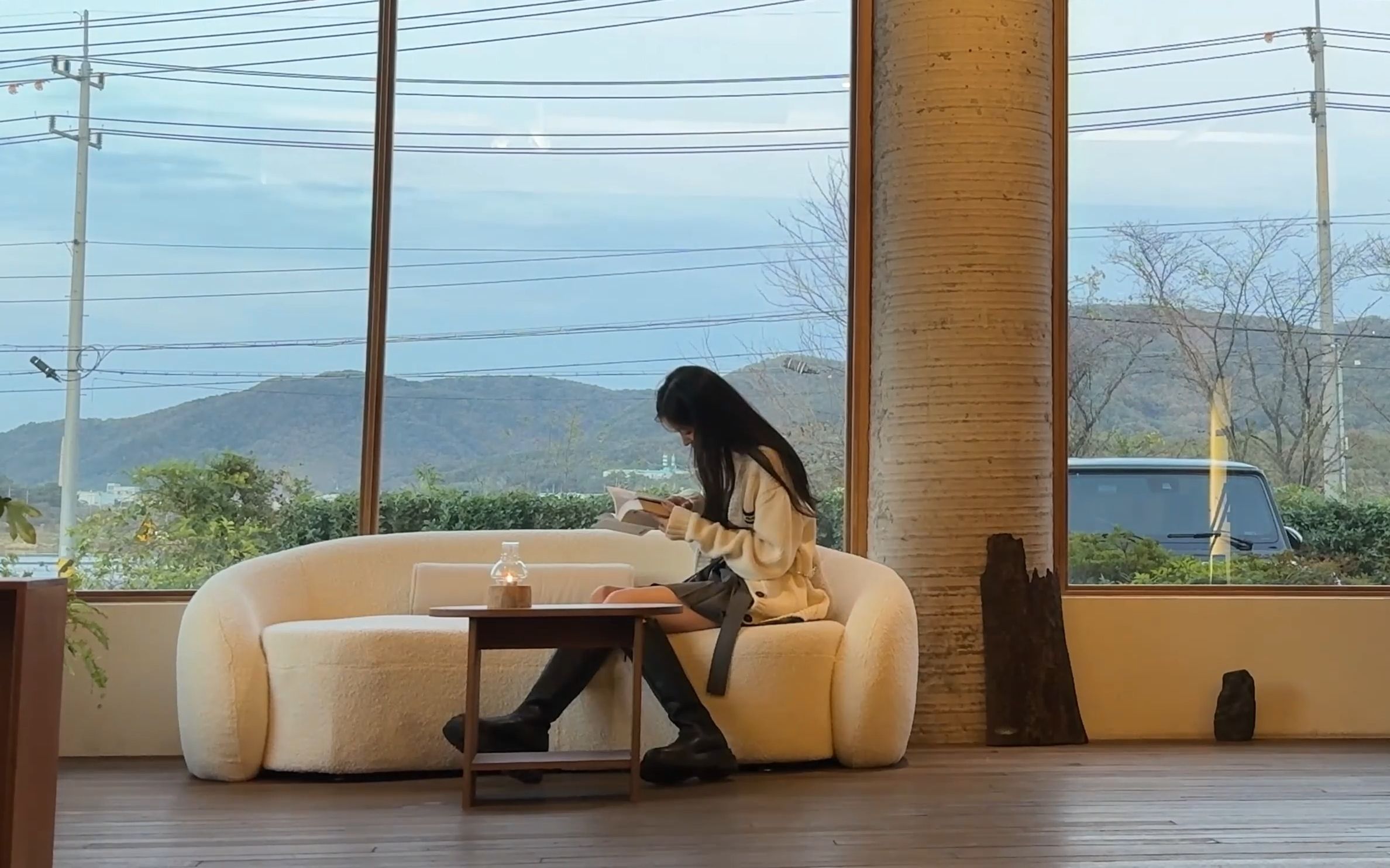 Miss seoa's winter hotel girly outfit VLOG