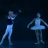 芭蕾《天鹅湖》 美国男子搞笑芭蕾