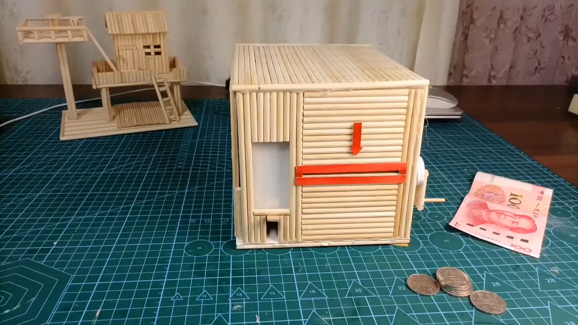 手工教程：一次性筷子制作一个两用存钱罐，太好玩了