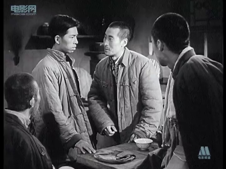 怀旧老电影【春风吹到诺敏河】1954！