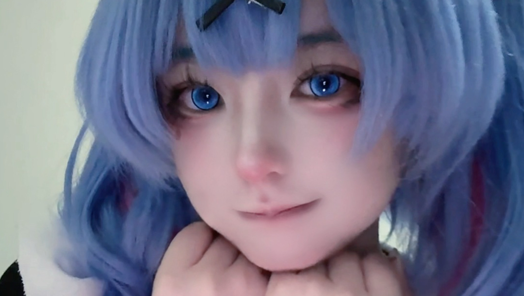 【兔子洞cos】每日卖萌喵>ෆ