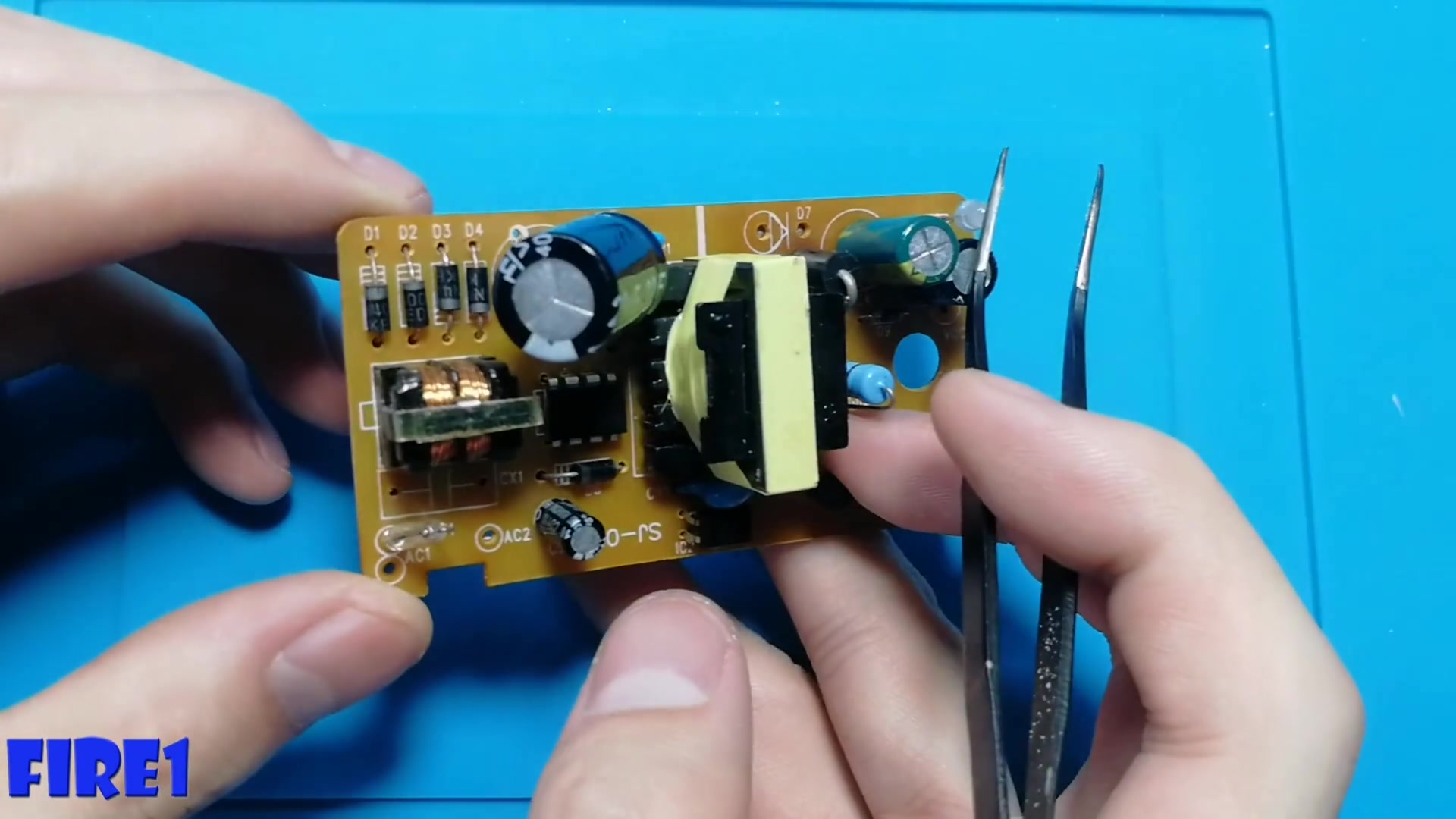 锂电池充电器原理，实物讲解，打磨型号的芯片如何破解？