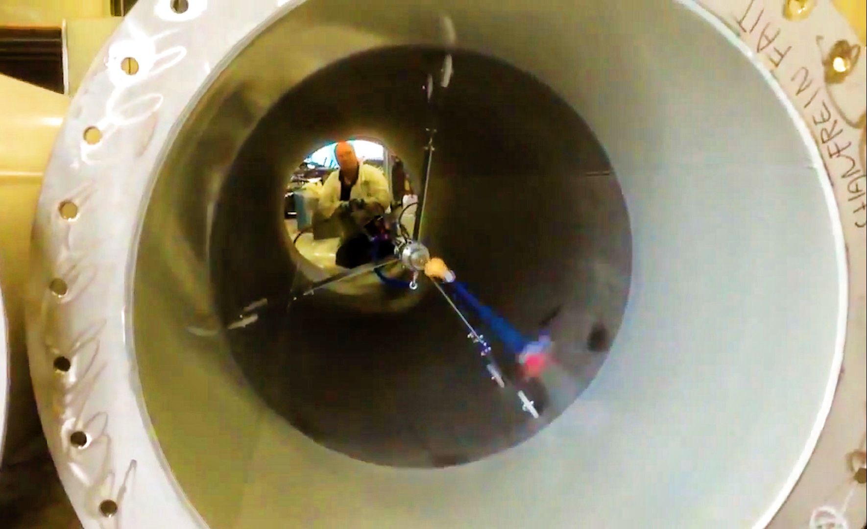 什么是管内喷涂技术？给管道内壁喷上一层保护膜，延长寿命数十年