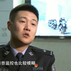 单身美女深夜被尾随，楼道内壮汉下手行凶，猖狂至极啊