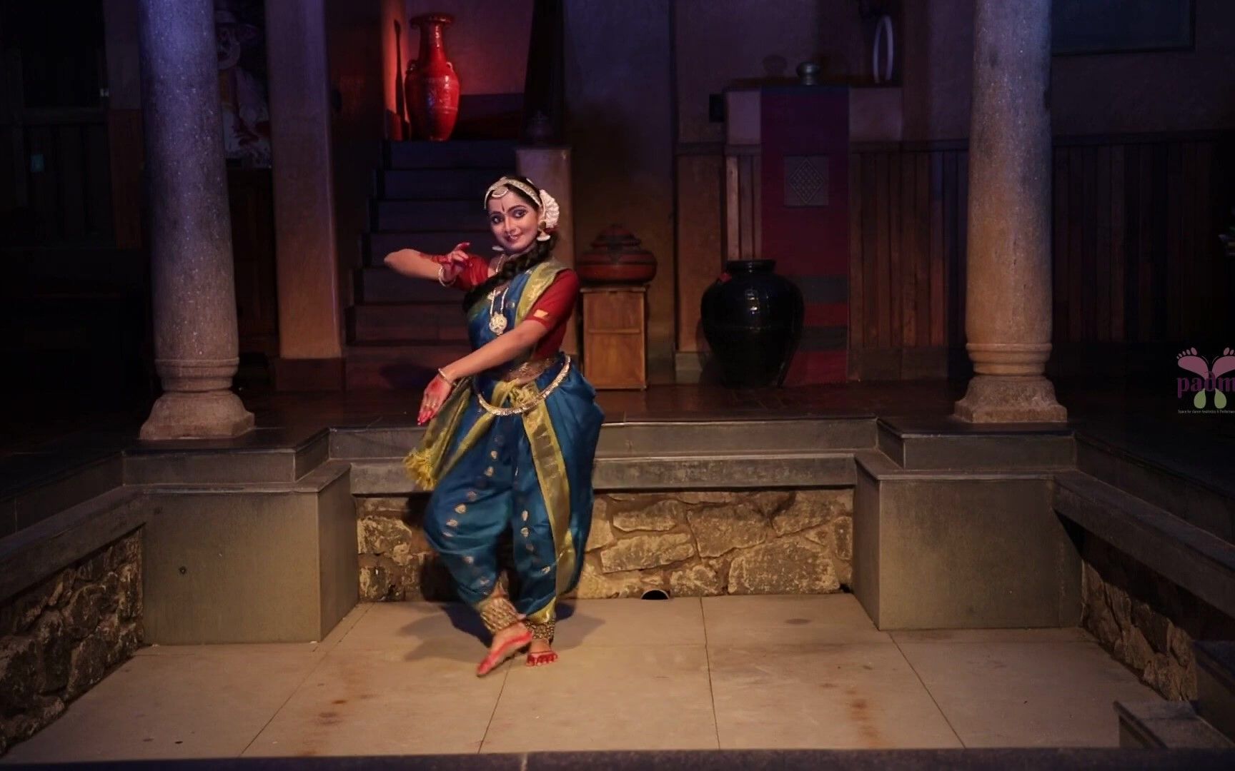 【印度古典舞】Krishna Shabdham：神明勾搭无知少女？哦是奎师那啊，那没事了