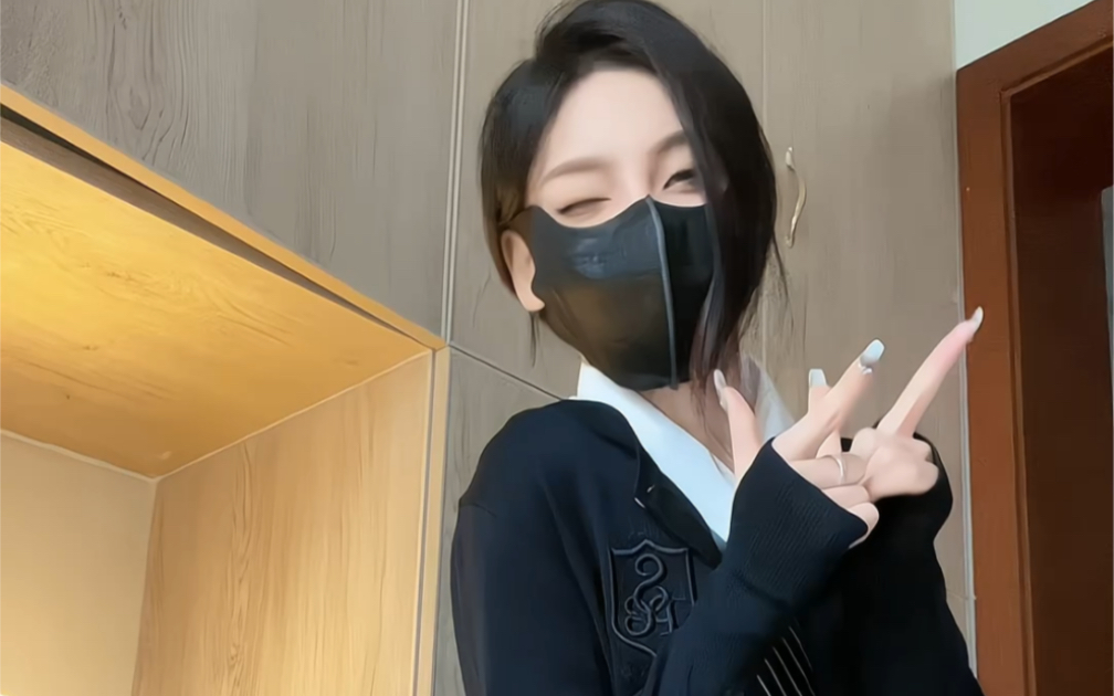 Circle a man and let him help you put on ten pounds!