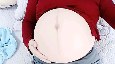 孕妇露大肚子