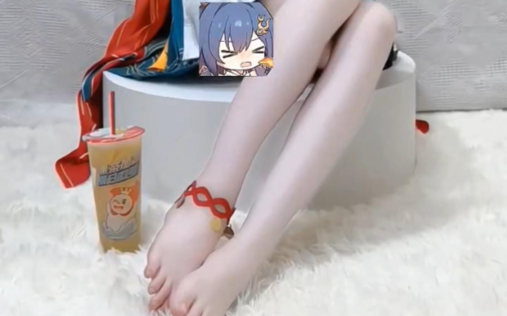 Which old iron dares to drink!!!  Star Dome Railroad Yun Li cos