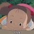 【龙猫片段/宫崎骏】小梅近距离接触龙猫，趴在龙猫身上睡着了！