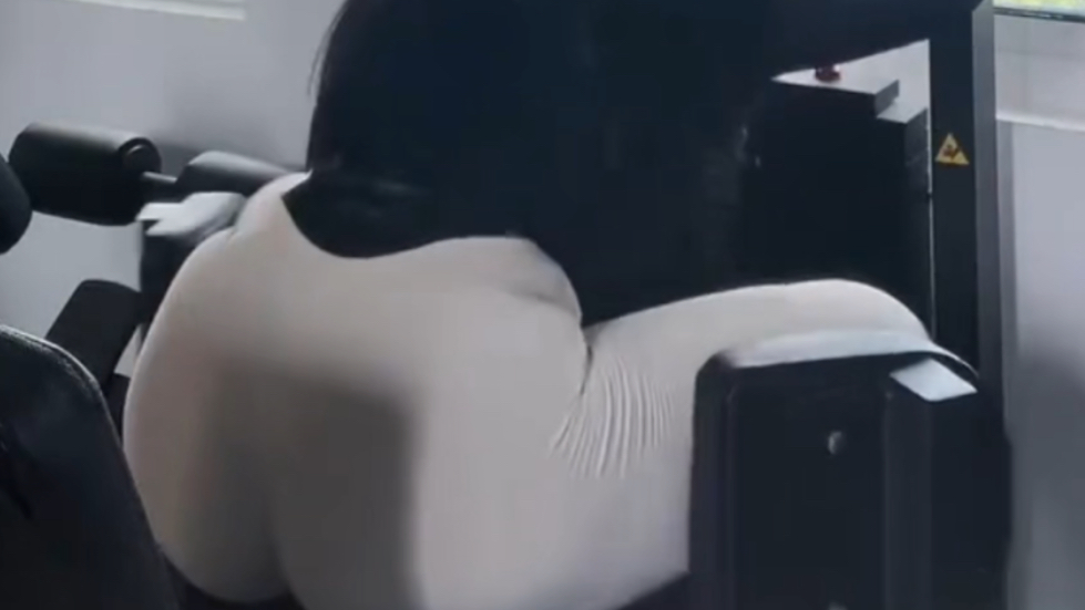 Gym rotation hip and leg workout