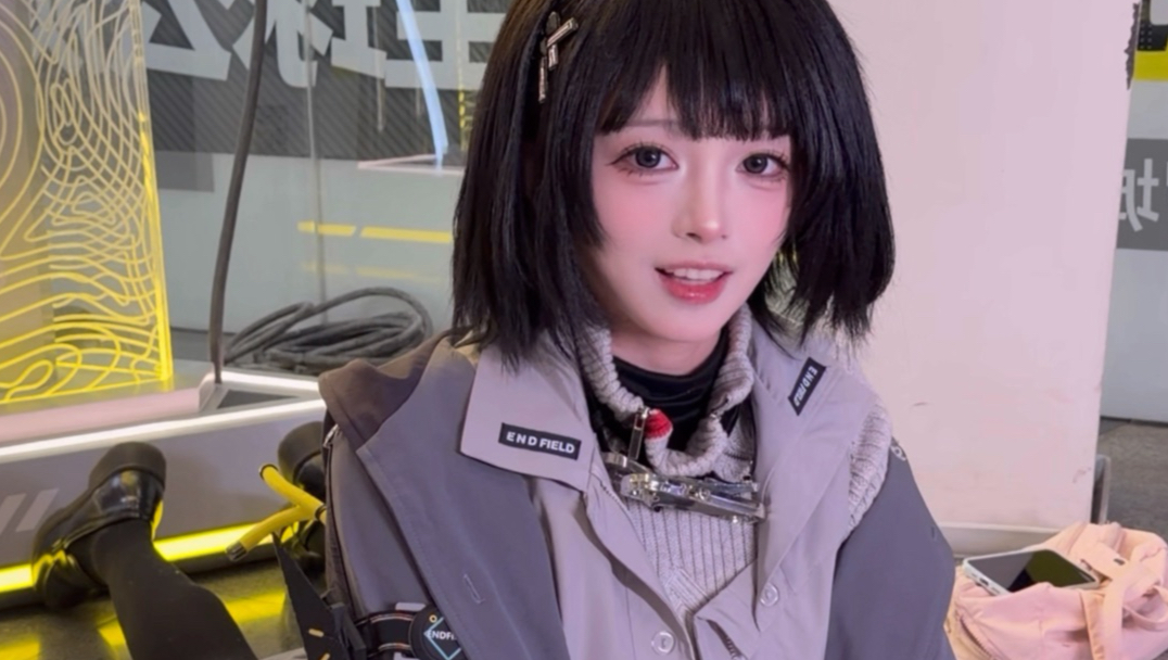 疑似拉电线又拉疯了一个，cos管理员去终末地快闪干这种事！