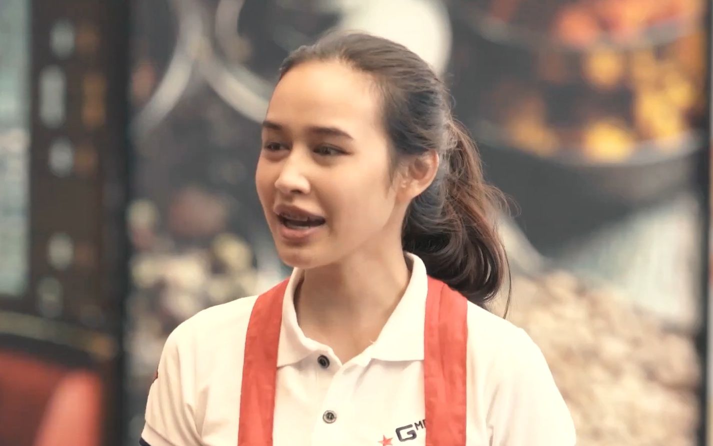 泰国讽刺短片：《人类，你为什么不吃塑料袋？》看完这个你会如何选择？
