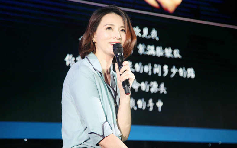 【CCTV3创新节目推介会】董卿倾情推介《朗