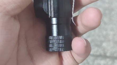 黑瞳小金刚mini 国产P50 中白光14500/AA电池