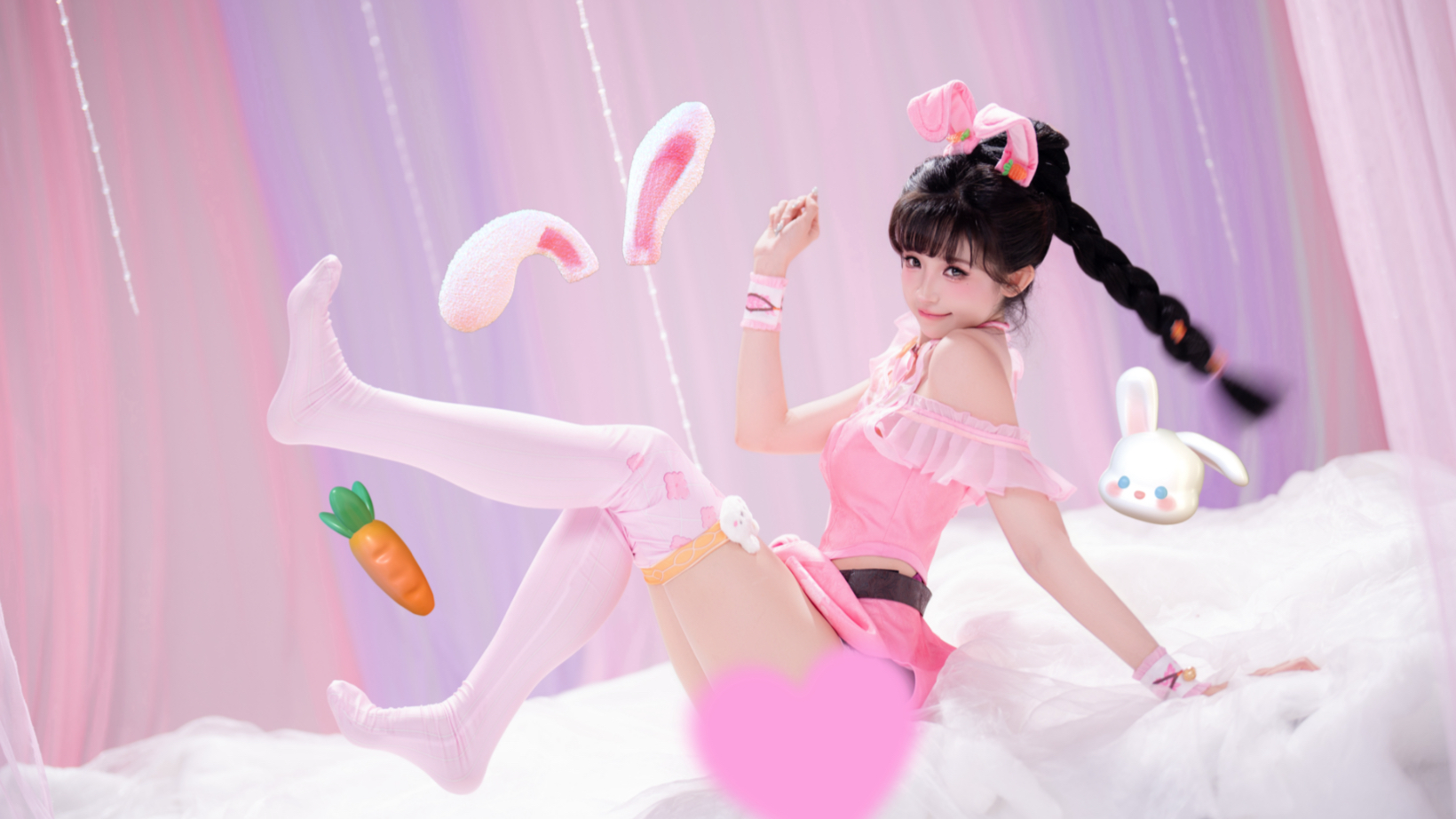 “前方兔兔暴击！小舞跳Kawaii，可爱能量超标啦”