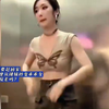 26岁女生要赶回家，在电梯里从辣妹秒变乖乖女，这就是反差吗