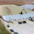 美国万吨青贮玉米压窖，从覆膜到压实流程