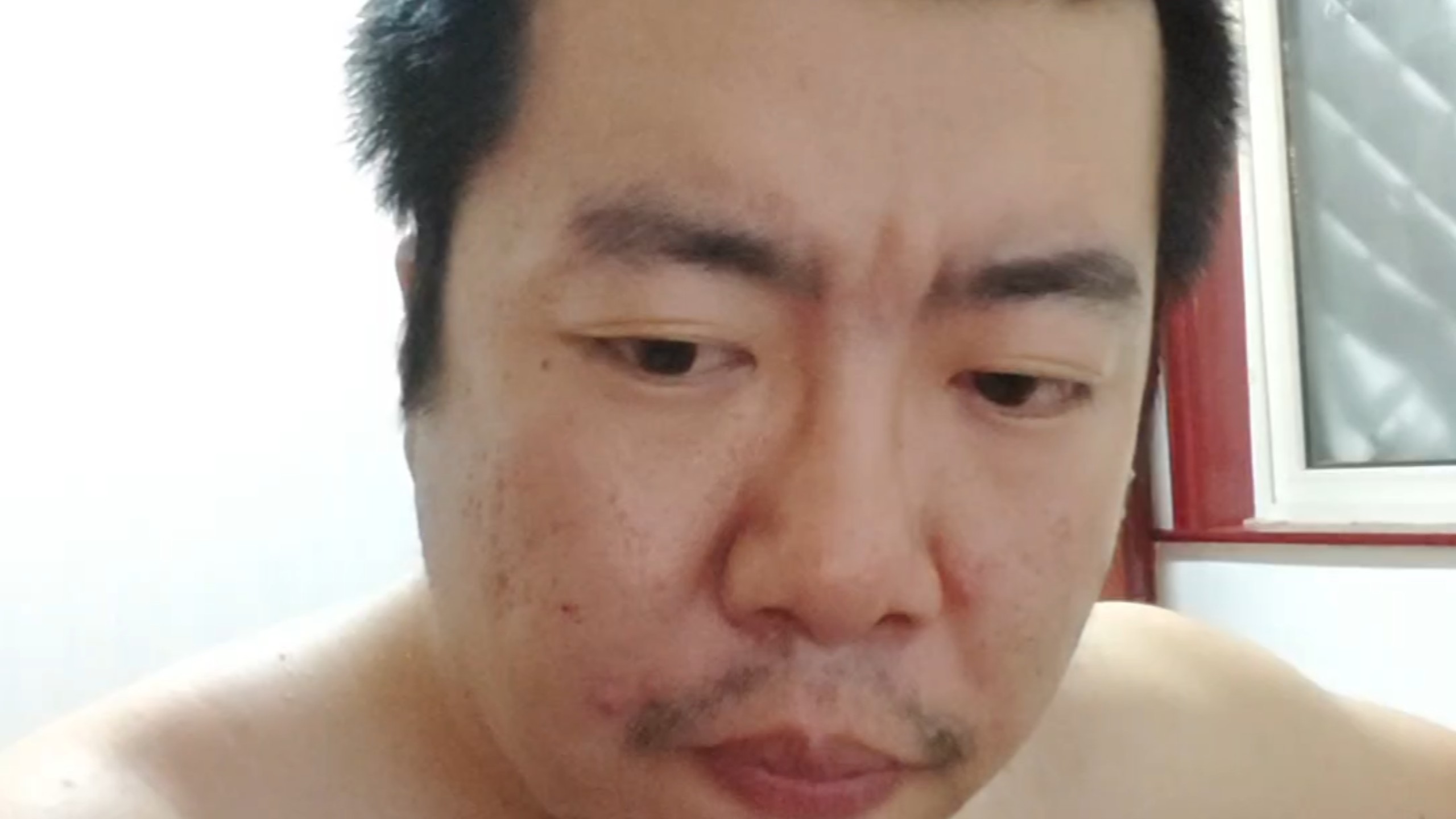 好难过