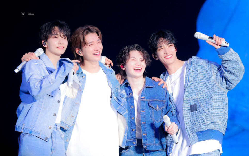 【SVT/中字】[主唱队]Dust初舞台+风车 心酸的思念尘埃 不会轻易消散 2023 TOUR ‘FOLLOW’ TO SEOUL