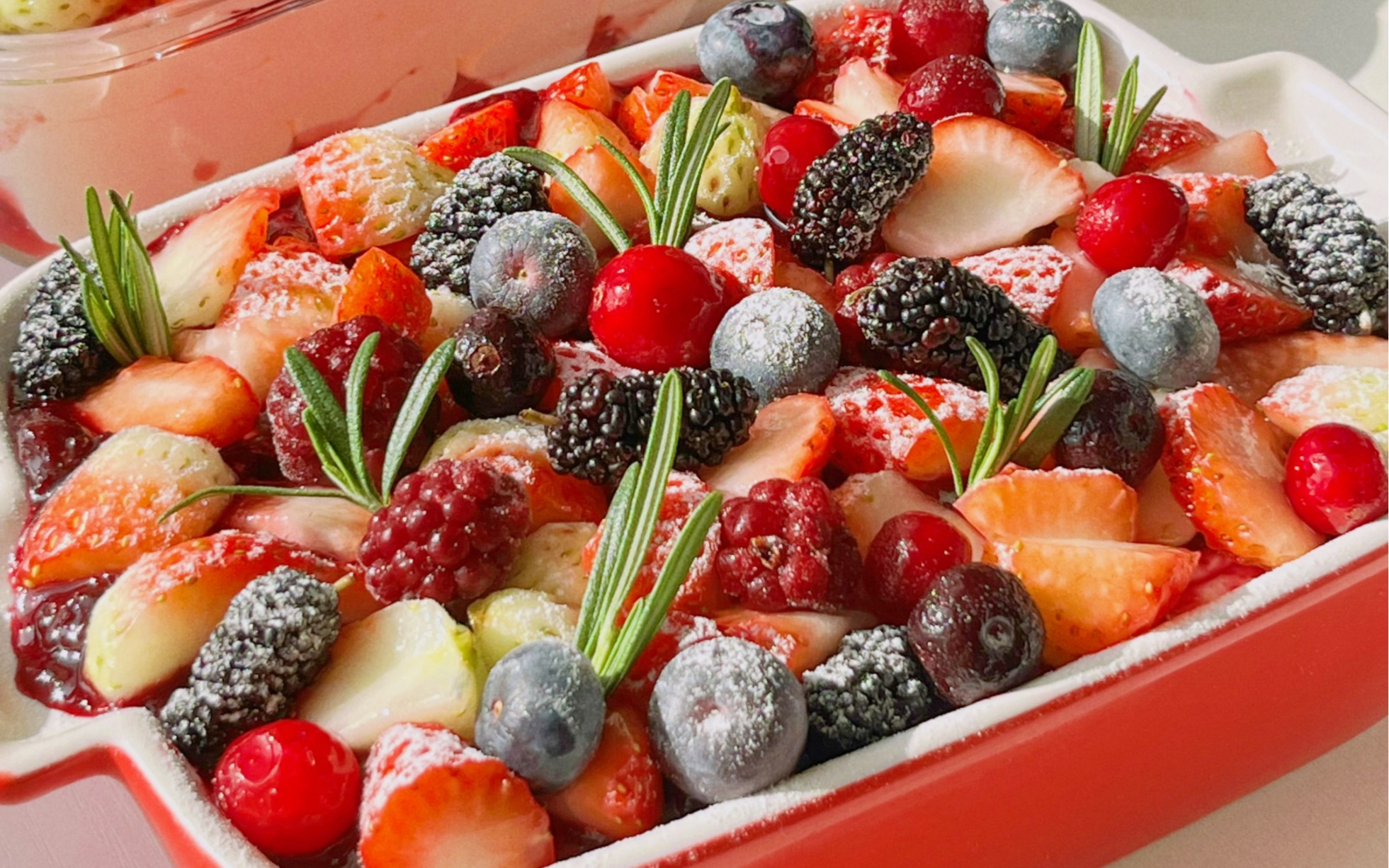 莓果提拉米苏，草莓季的甜品