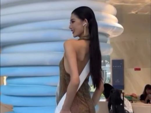 中国小姐赵娜体验普吉岛文化风情