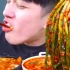 【大口吃播】韩国小伙张开深渊巨口泡菜汤下饭菜来消灭一碗米饭