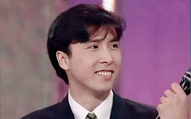 【甄子丹】想要变可爱 还有人不知道子丹也可以那么可爱吗?_哔哩哔哩_bilibili
