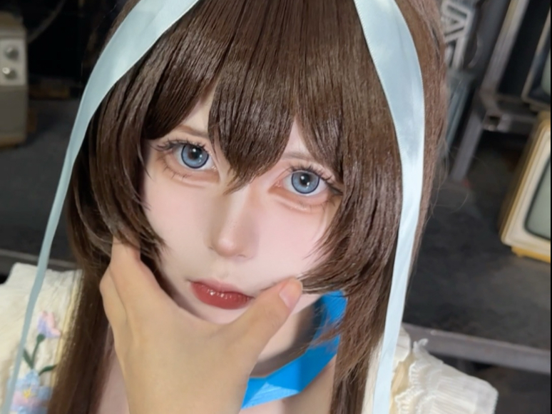 不许捏 CEO 的脸