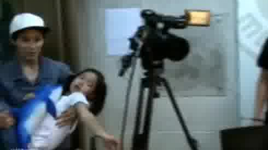 Haru怒闯Tablo直播间只为和太阳打招呼