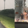 母子俩淋雨前行男子看到，将其送到地铁口获赞无数：换谁都会这么做