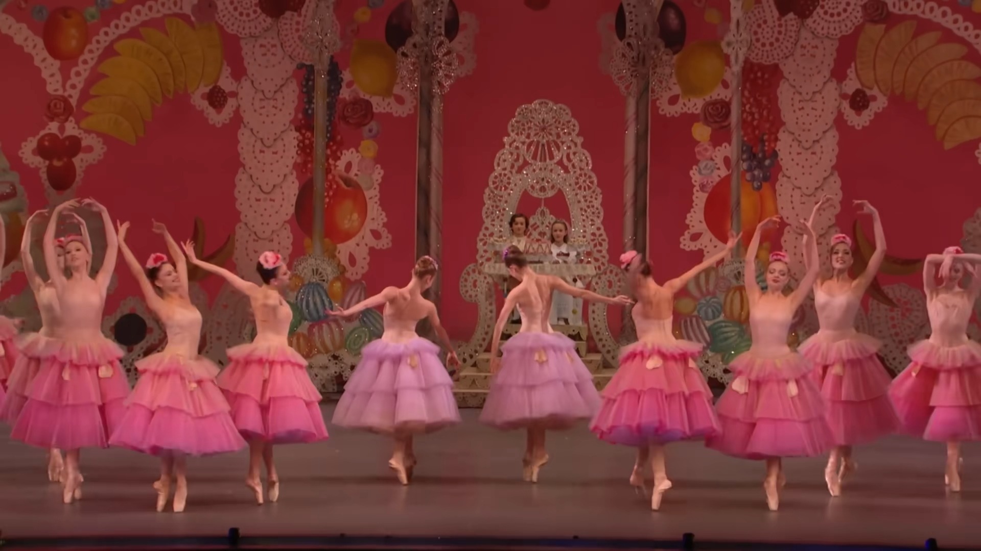 柴可夫斯基《胡桃夹子 - 花之圆舞曲》