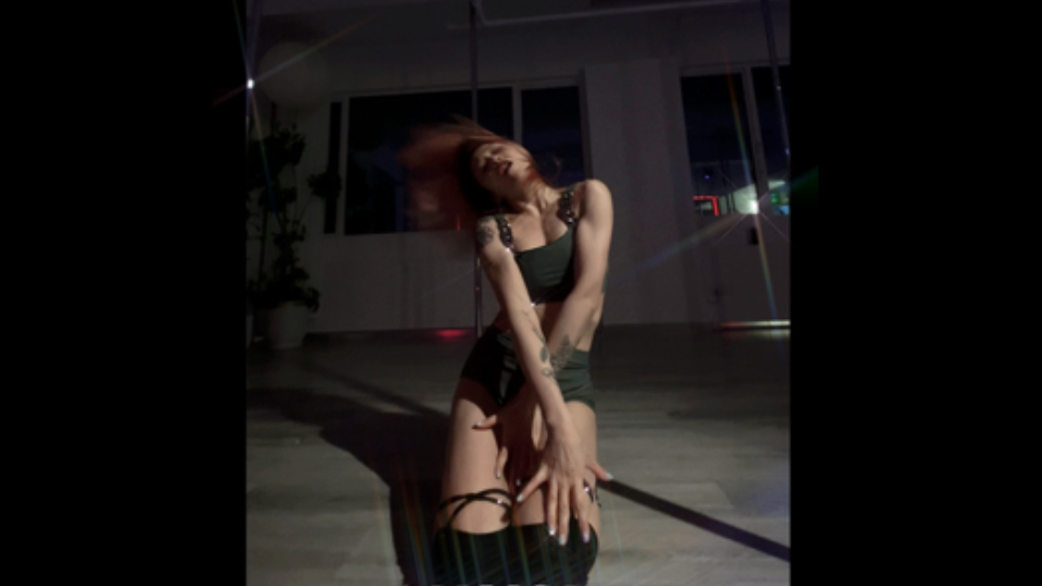 *** Bomb💣 Nice and energetic dance 🕺🏻