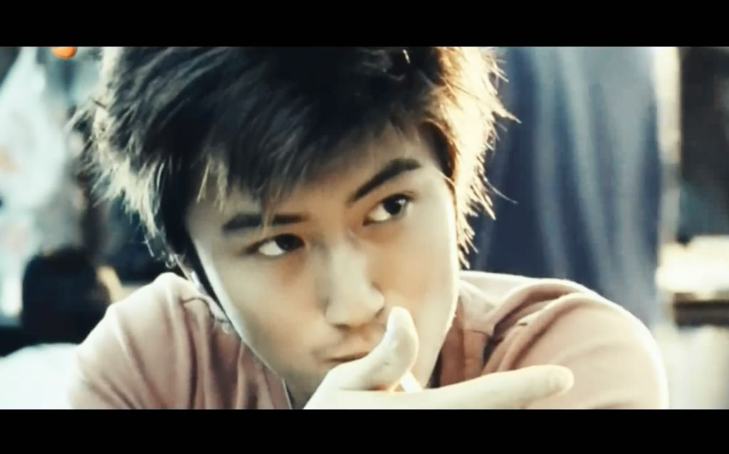 男主角是快递员的电影_主角是乐天的电影_主角是丧尸的电影