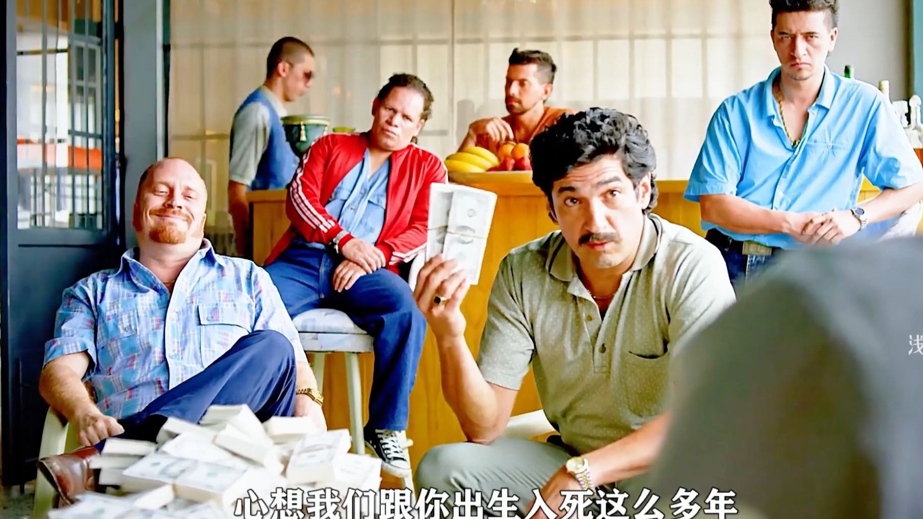 “这个剧牛逼的地方在于，当你认为毒枭即将统治世界时，总有正义的火种被点燃”《毒枭》