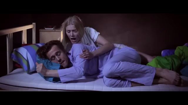Kollektivet- Music Video - When am I supposed to Blossom